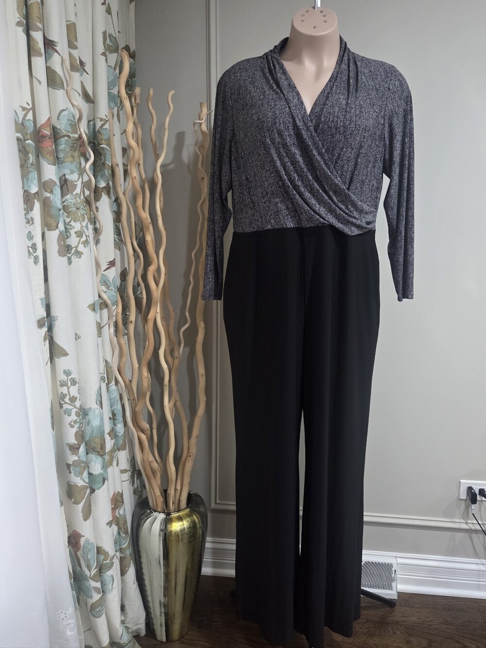 Ralph Lauren Two-Tone Wrap-Front Jumpsuit in Black and Gray Sz.18 W